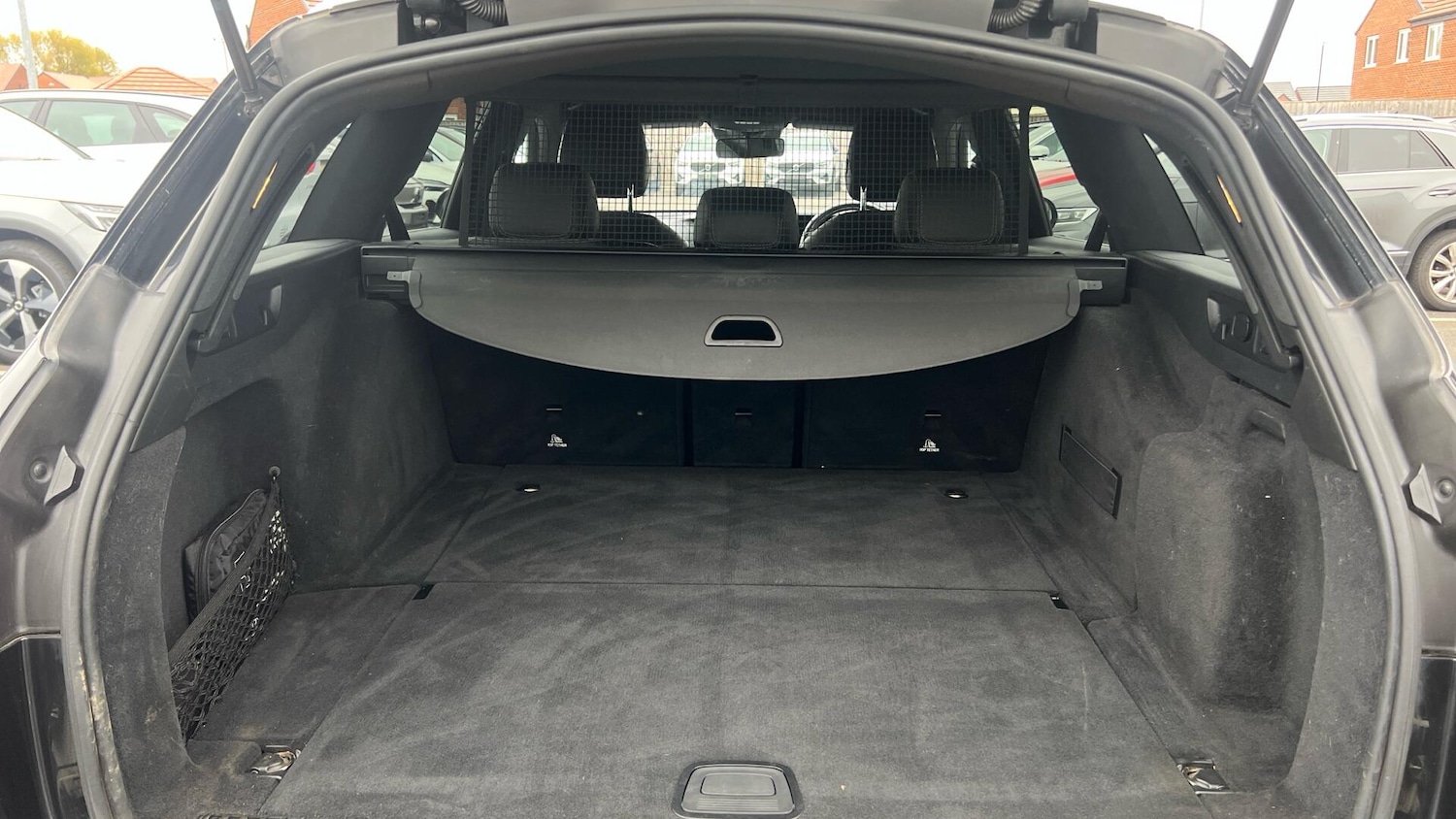 Used Mercedes-Benz E Class 2019 for sale - 76072607: Photo 17