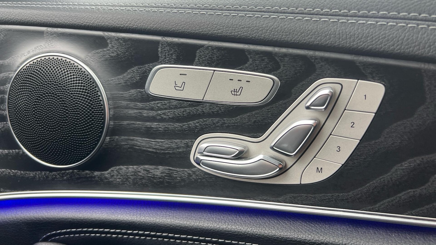 Used Mercedes-Benz E Class 2019 for sale - 76072607: Photo 48