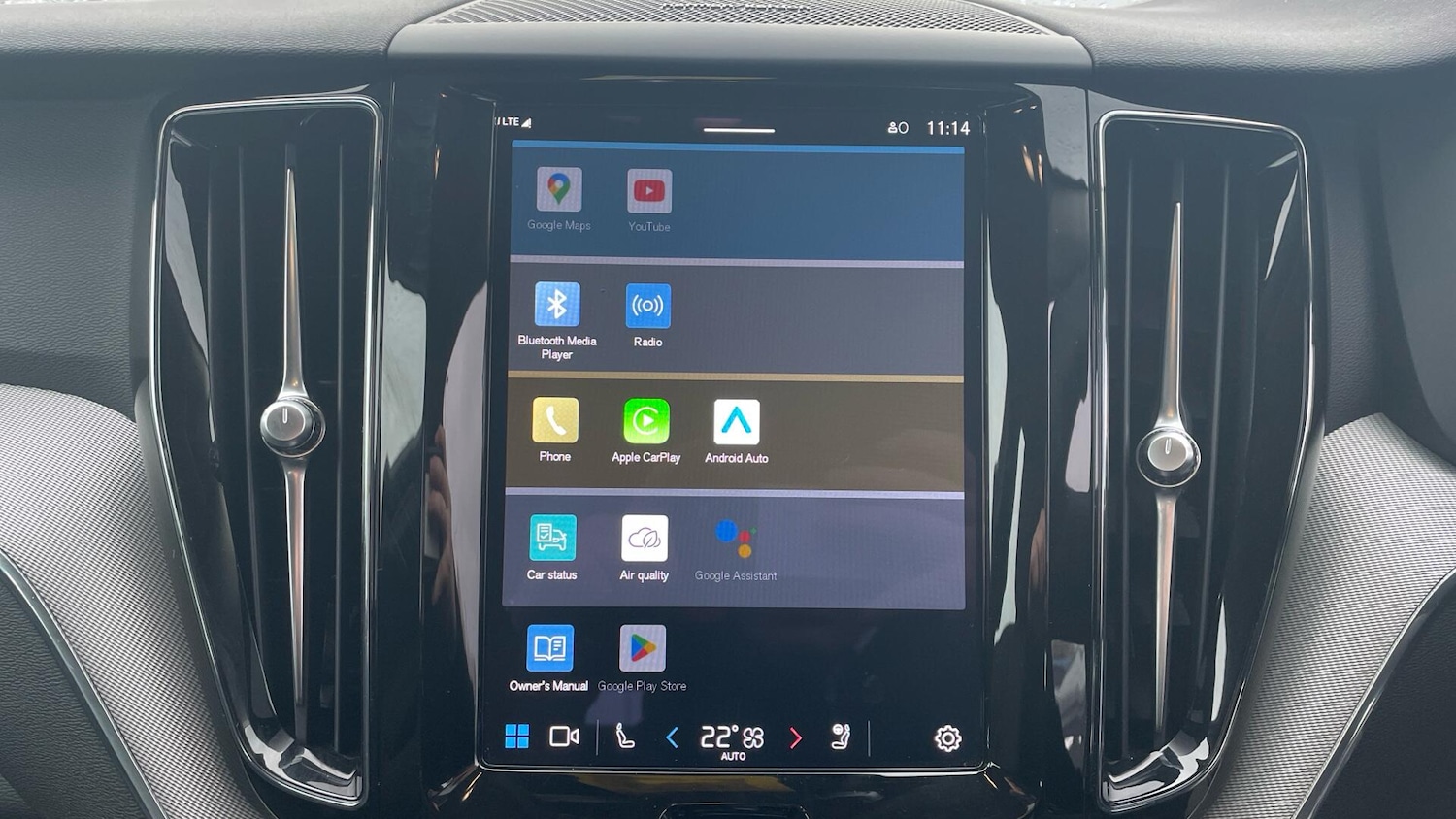 Used Volvo XC60 2023 for sale - 77439990: Photo 12