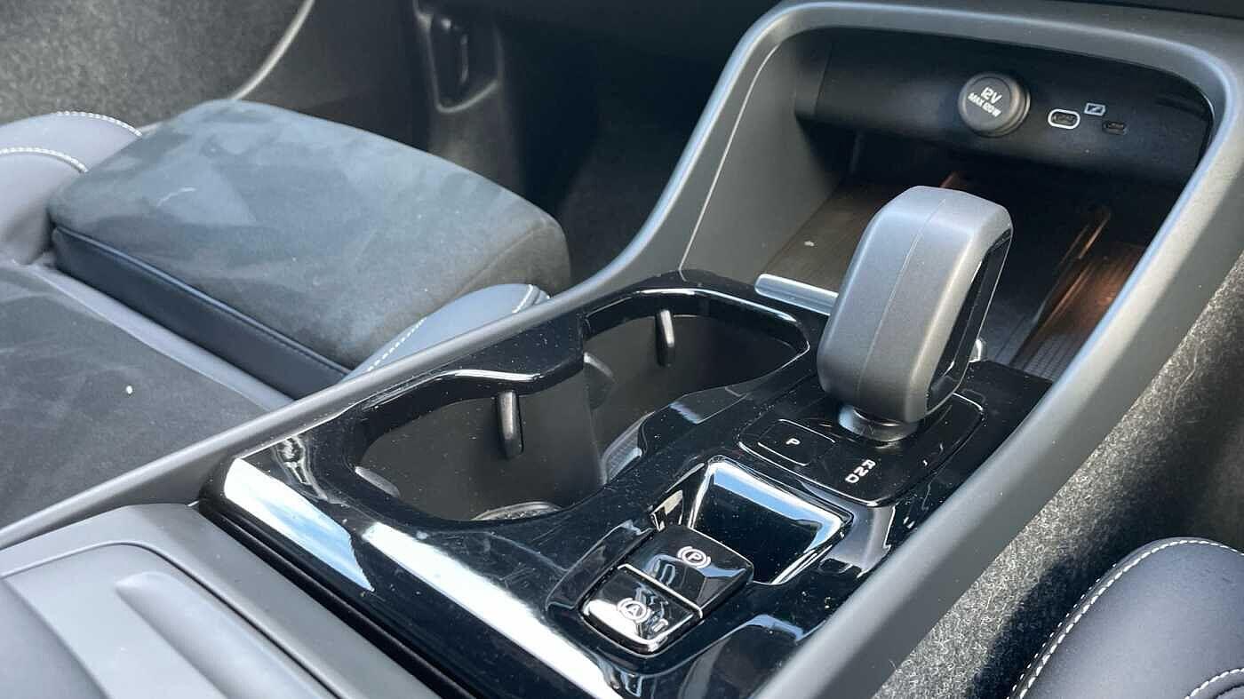 Used Volvo XC40 2025 for sale - 76801278: Photo 24