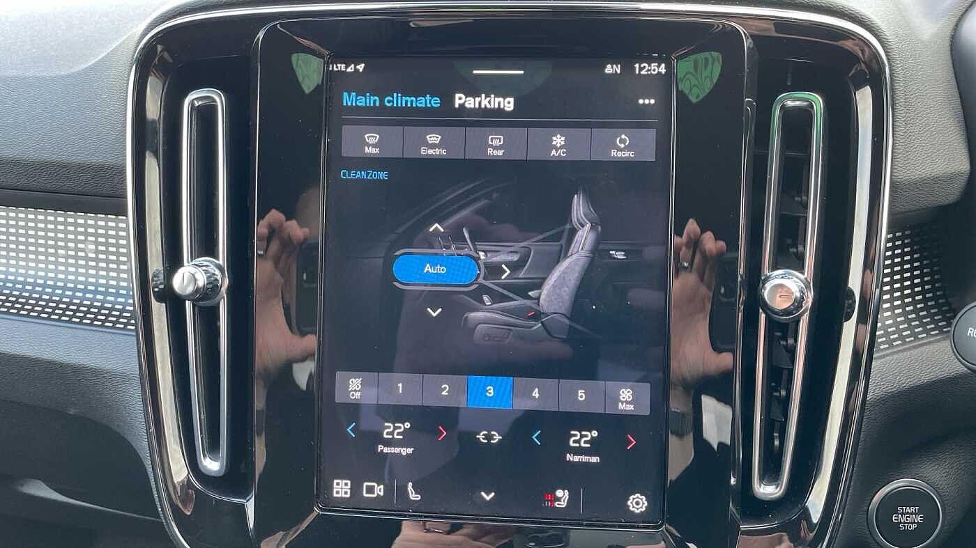 Used Volvo XC40 2025 for sale - 76801278: Photo 28