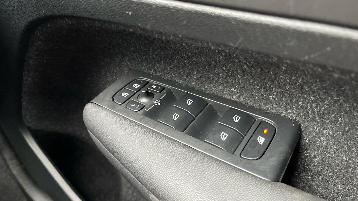 Used Volvo XC40 2020 for sale - 76361400: Photo 21