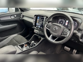 Used Volvo XC40 2020 for sale - 76361400: Photo