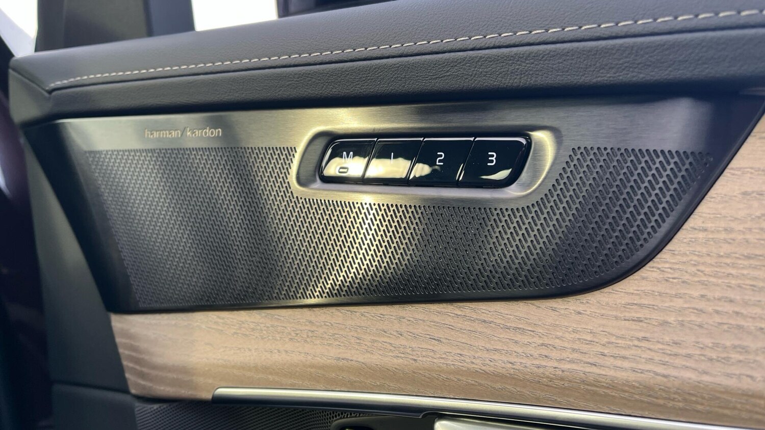 Used Volvo XC90 2025 for sale - 77156784: Photo 15