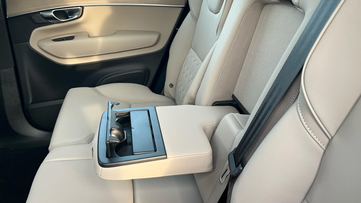 Used Volvo XC90 2025 for sale - 77156784: Photo 34