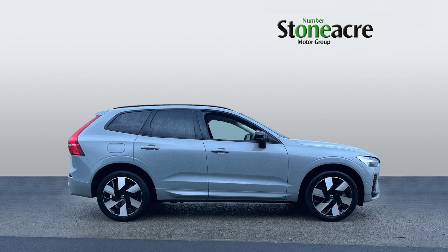 Used Volvo XC60 2025 for sale - 76990273: Photo 3