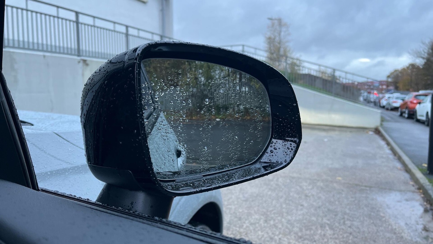 Used Volvo XC60 2025 for sale - 76990273: Photo 32