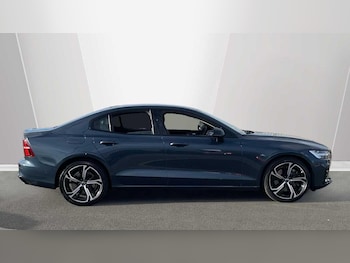 Used Volvo S60 2023 for sale - 77809101: Photo