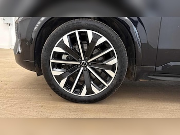 Used Volvo XC90 2025 for sale - 78046787: Photo