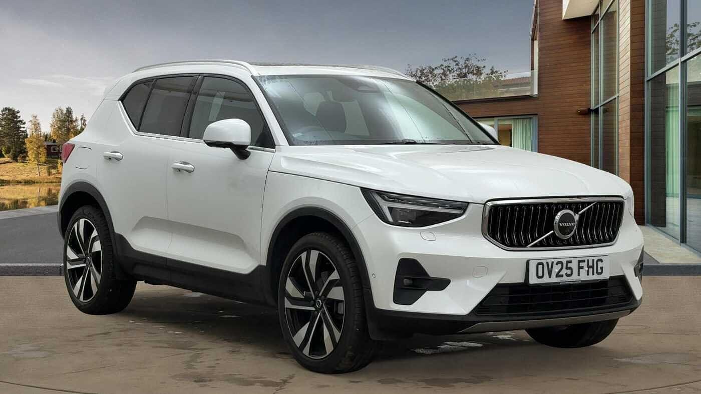 Used Volvo XC40 2025 for sale - 76349581: Photo 1