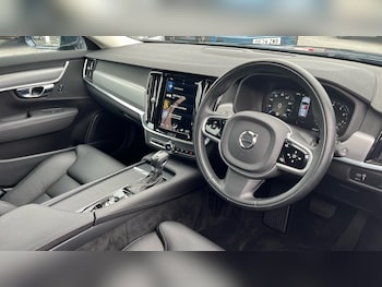 Used Volvo V90 2020 for sale - 75378052: Photo