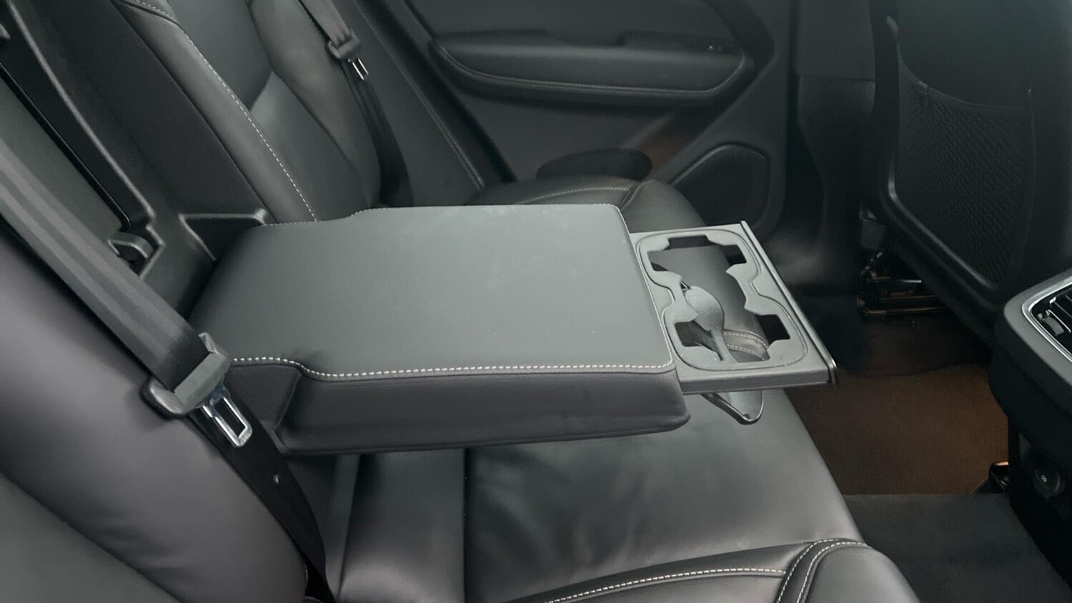 Used Volvo XC60 2025 for sale - 77238178: Photo 34