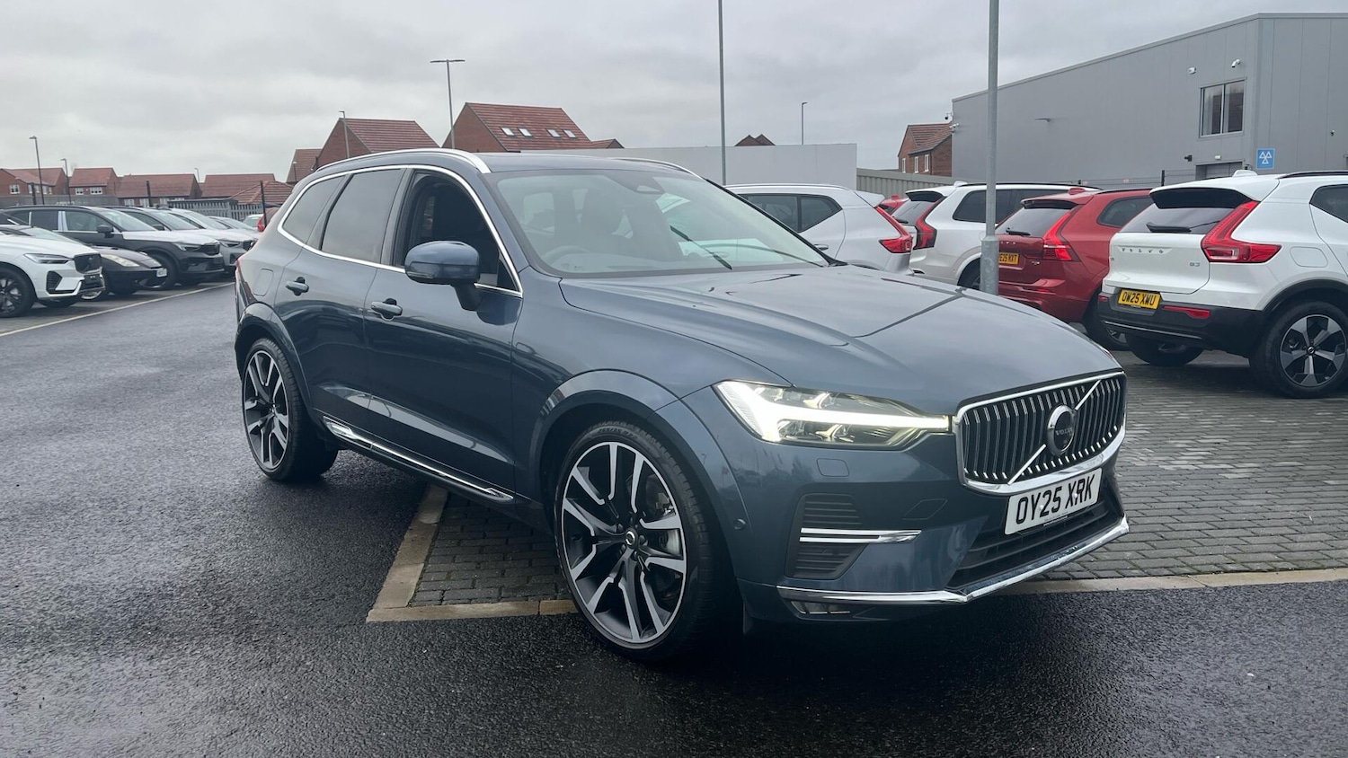 Used Volvo XC60 2025 for sale - 77238178: Photo 36