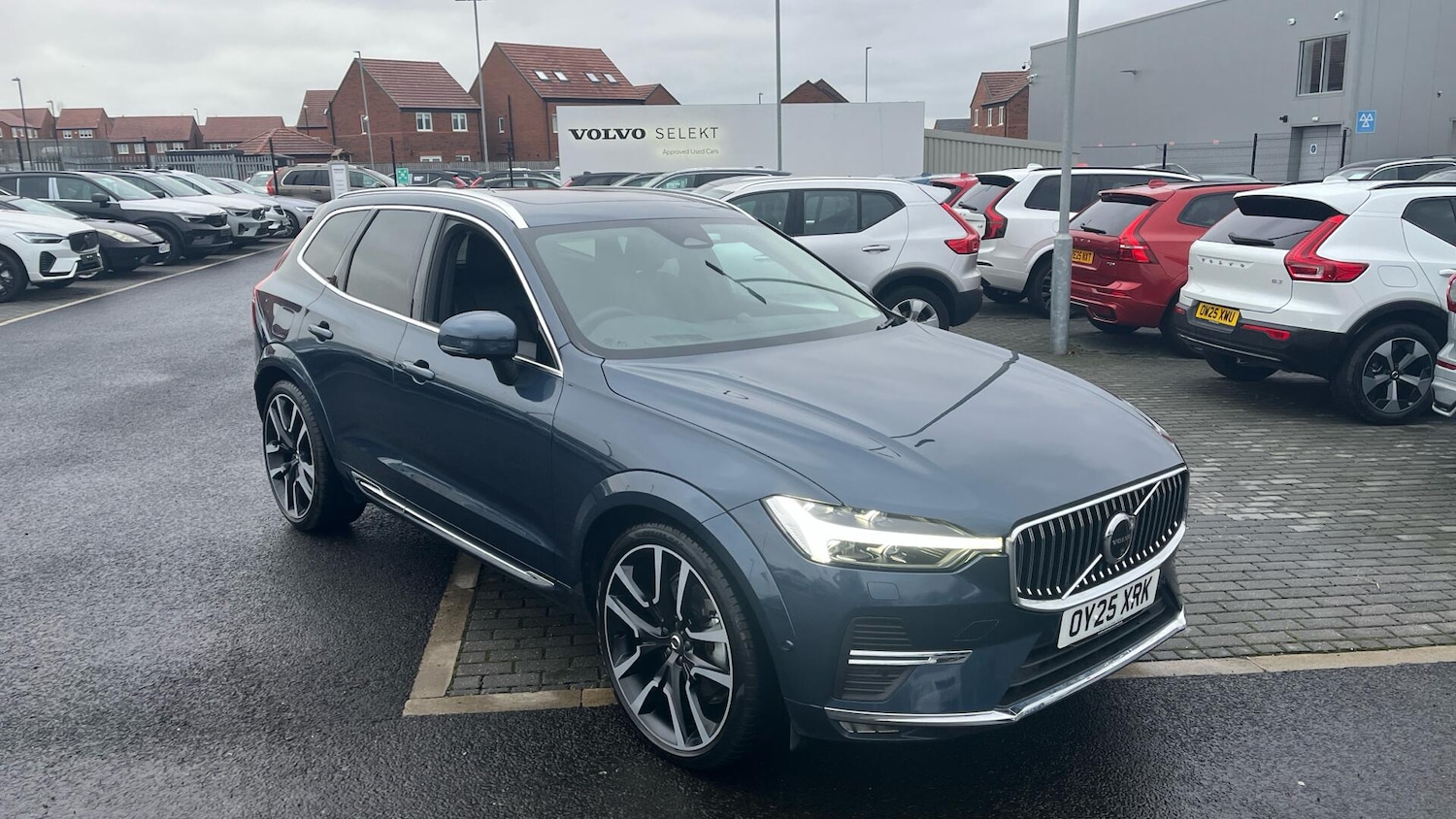 Used Volvo XC60 2025 for sale - 77238178: Photo 37