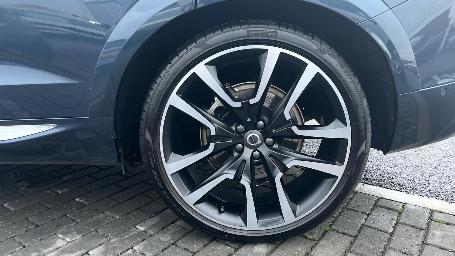 Used Volvo XC60 2025 for sale - 77238178: Photo 42