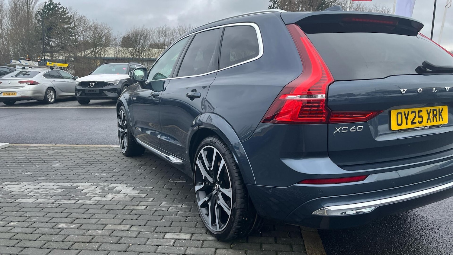 Used Volvo XC60 2025 for sale - 77238178: Photo 43