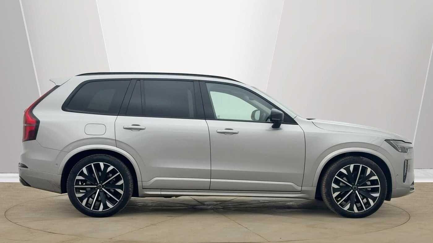 Used Volvo XC90 for sale - 77883363: Photo 2