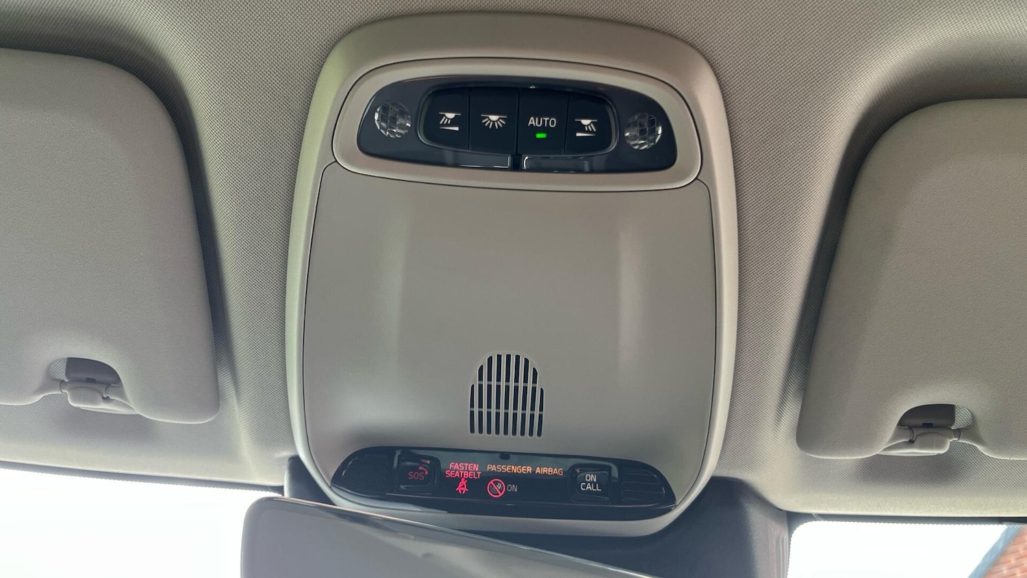 Used Volvo XC60 2018 for sale - 76072959: Photo 27