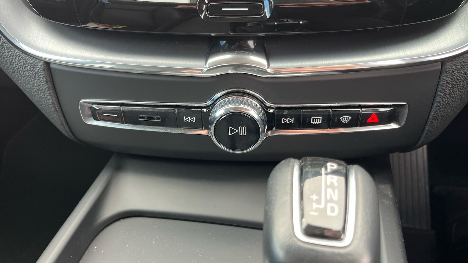 Used Volvo XC60 2018 for sale - 76072959: Photo 34