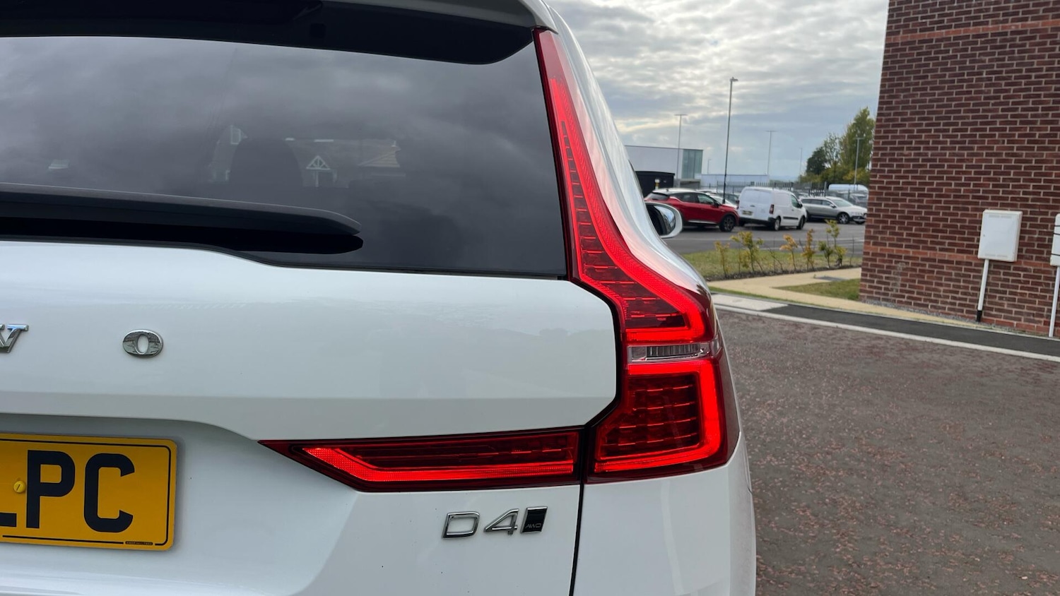 Used Volvo XC60 2018 for sale - 76072959: Photo 42
