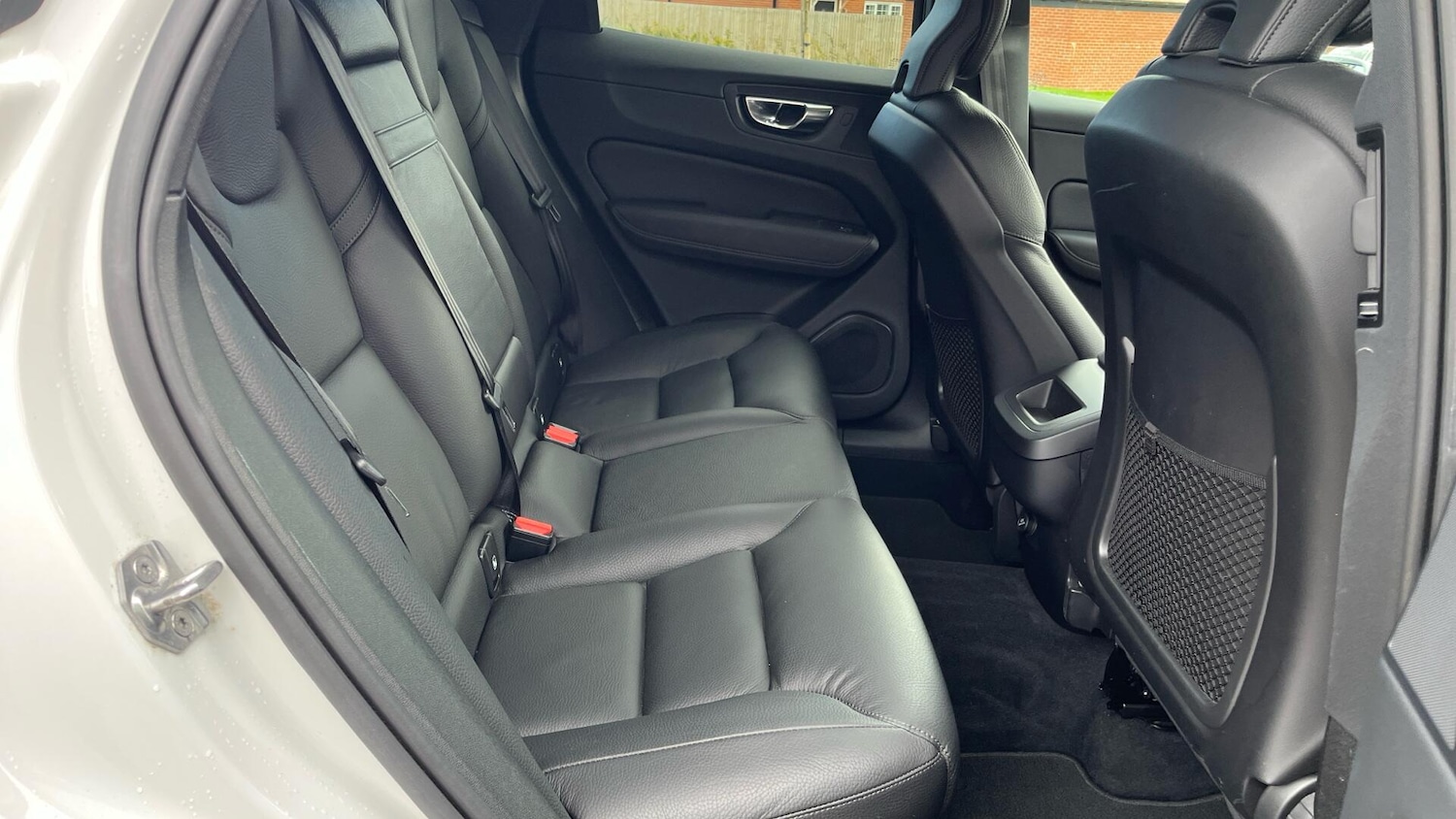 Used Volvo XC60 2018 for sale - 76072959: Photo 6