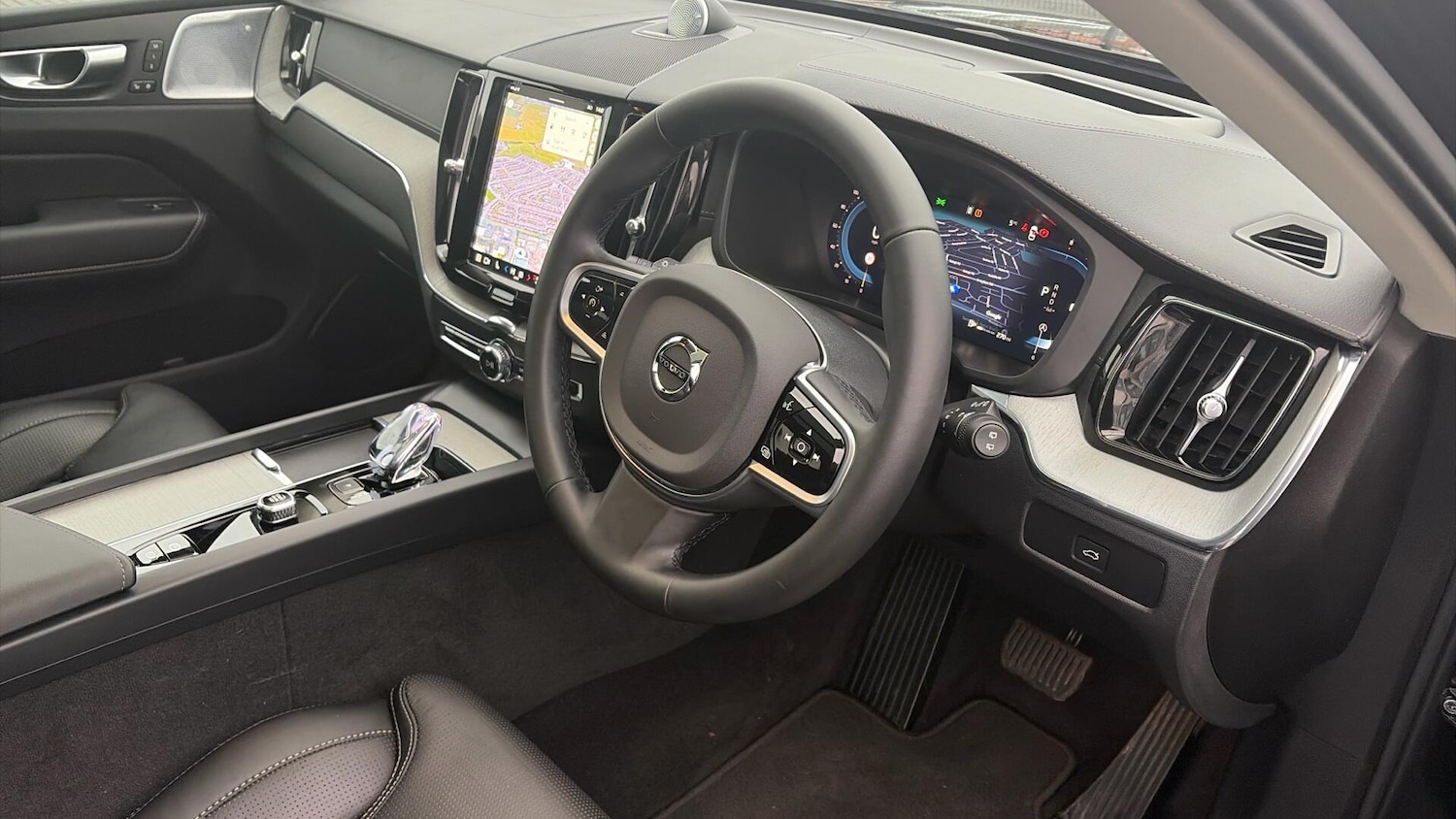 Used Volvo XC60 2024 for sale - 76499490: Photo 51