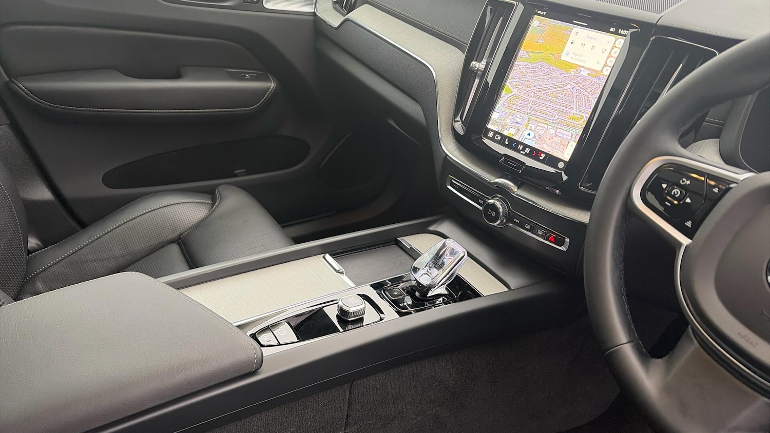 Used Volvo XC60 2024 for sale - 76499490: Photo 53