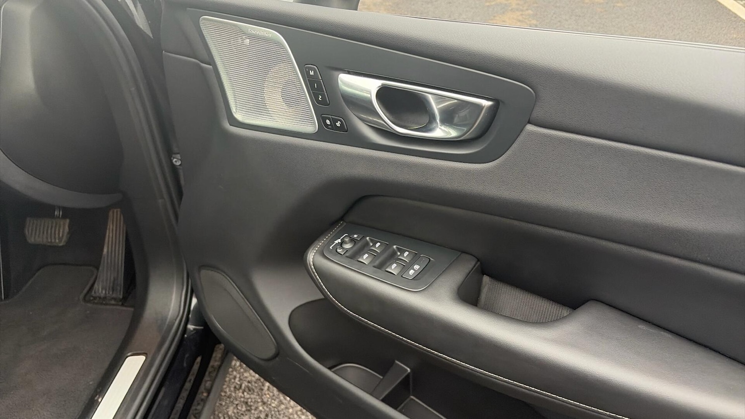 Used Volvo XC60 2024 for sale - 76499490: Photo 55