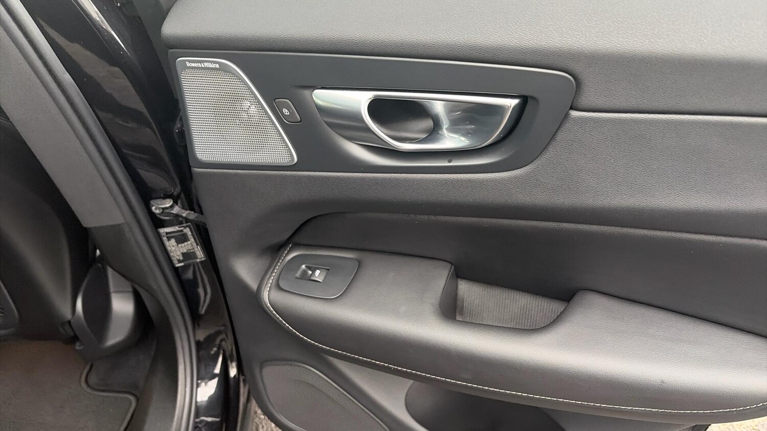 Used Volvo XC60 2024 for sale - 76499490: Photo 60