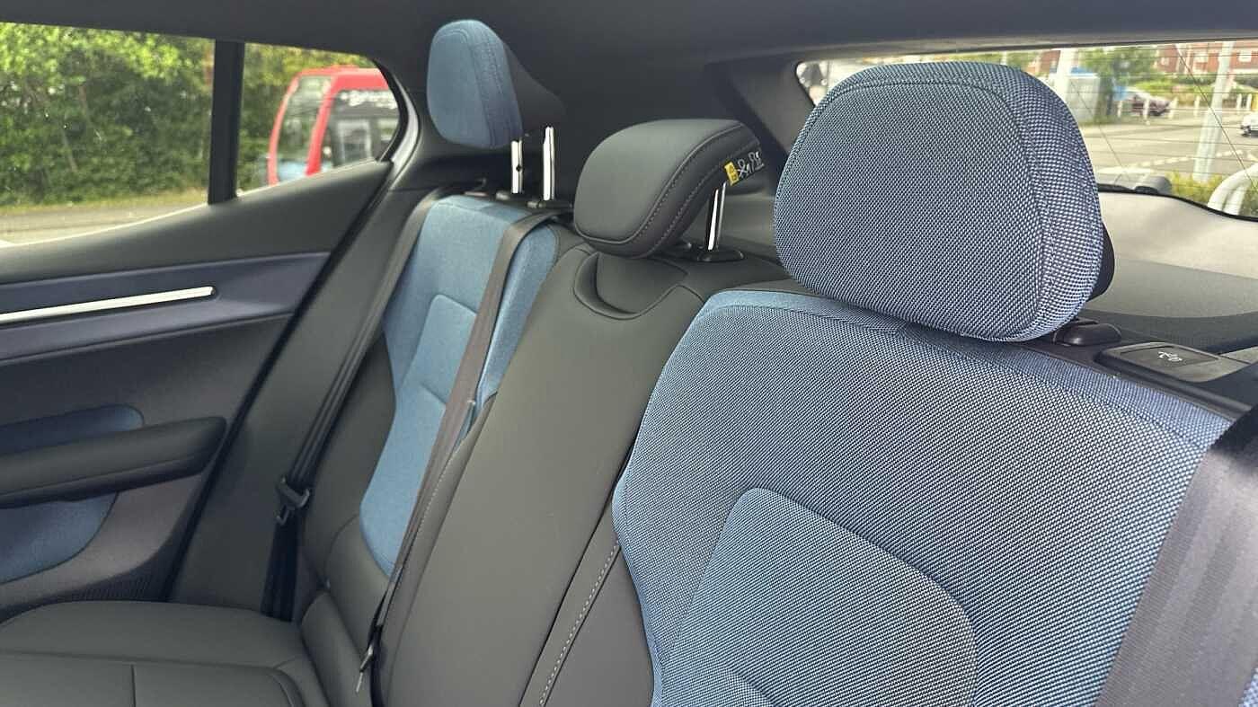 Used Volvo EX30 2025 for sale - 77120681: Photo 31