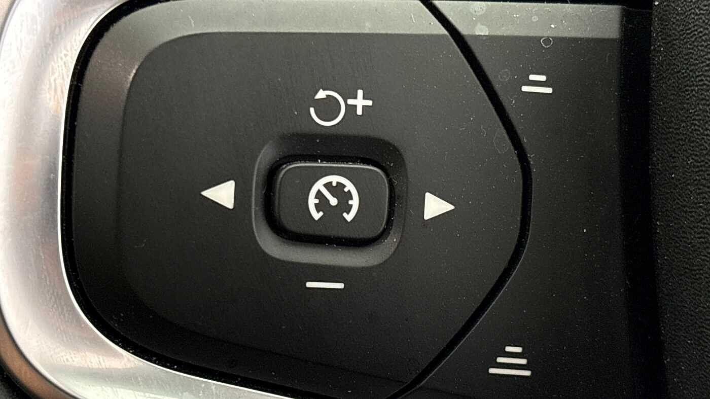 Used Volvo XC40 for sale - 78127535: Photo 30