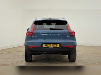 Used Volvo XC40 2025 for sale - 78127535: Photo