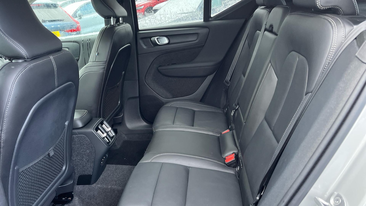 Used Volvo XC40 2024 for sale - 76992698: Photo 31