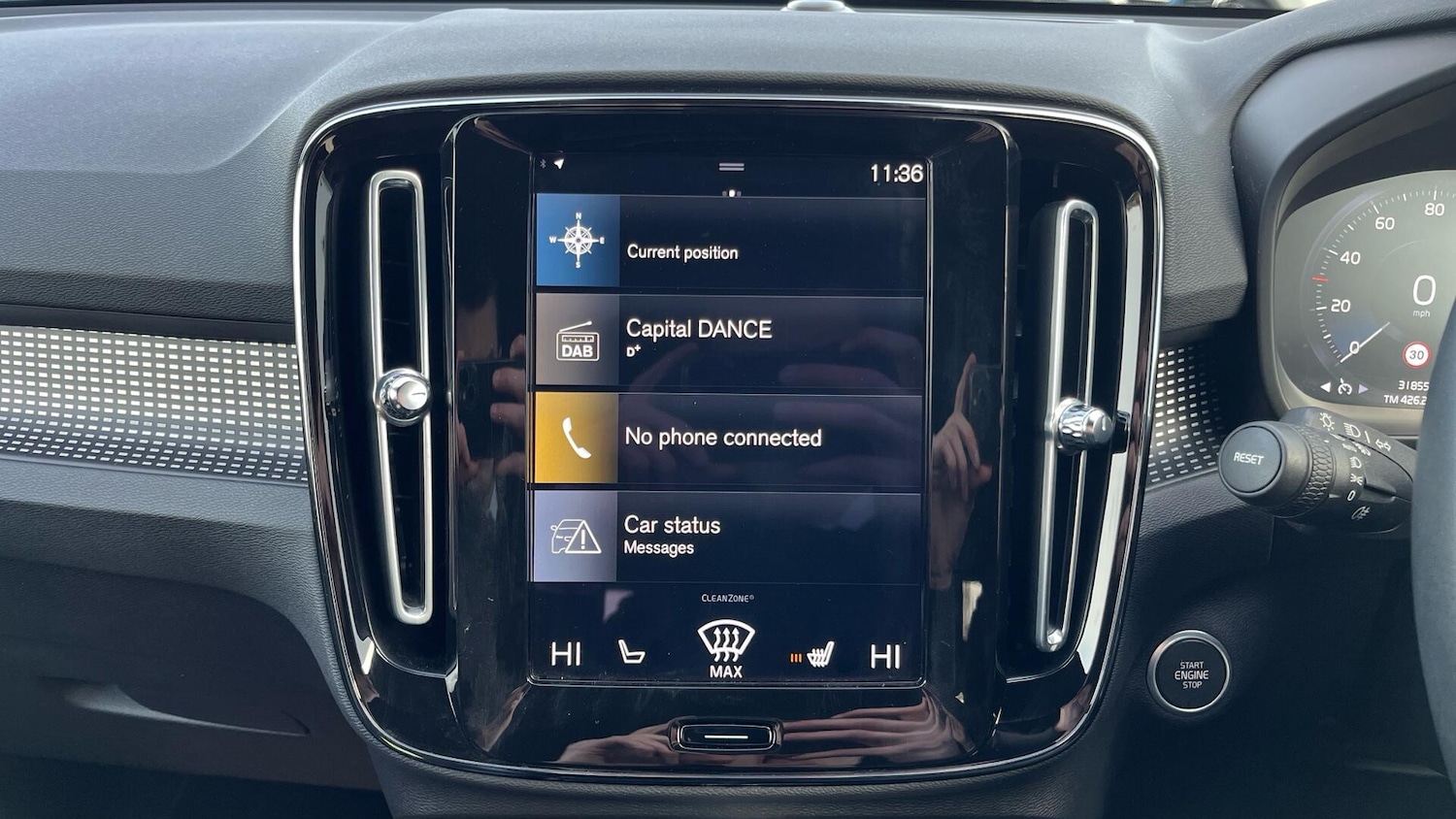 Used Volvo XC40 for sale - 76728995: Photo 12