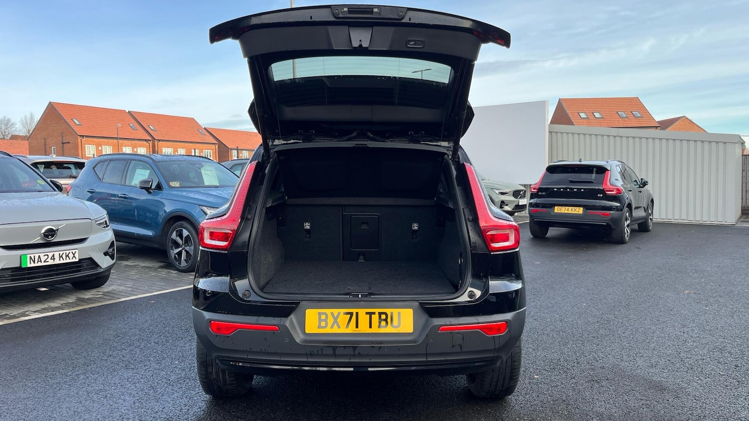 Used Volvo XC40 for sale - 76728995: Photo 13