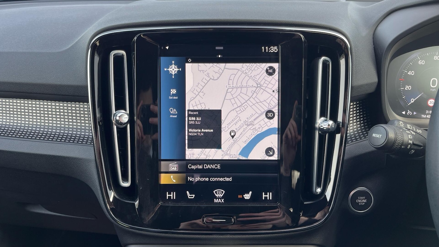 Used Volvo XC40 for sale - 76728995: Photo 16