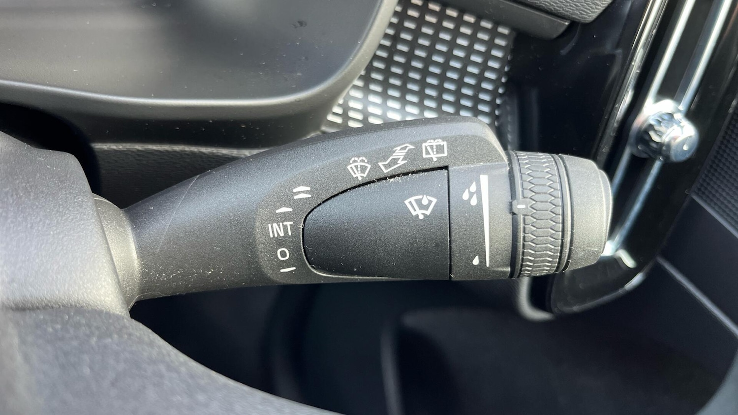 Used Volvo XC40 for sale - 76728995: Photo 21