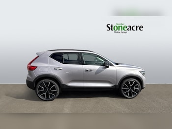 Used Volvo XC40 2026 for sale - 79093141: Photo