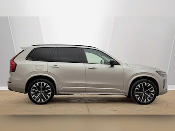 Used Volvo XC90 2025 for sale - 78934656: Photo