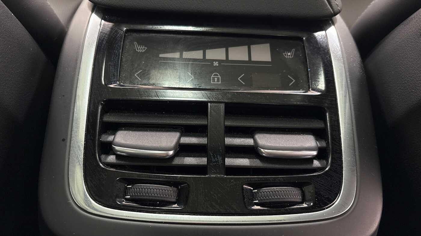 Used Volvo XC60 2025 for sale - 76499720: Photo 17