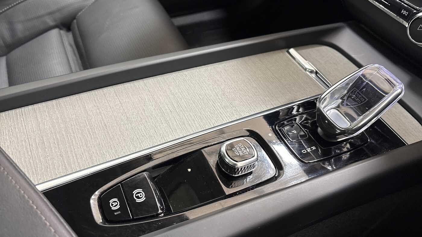 Used Volvo XC60 2025 for sale - 76499720: Photo 32