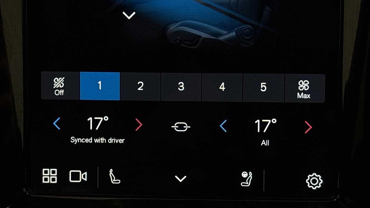 Used Volvo XC60 2025 for sale - 76499720: Photo 40