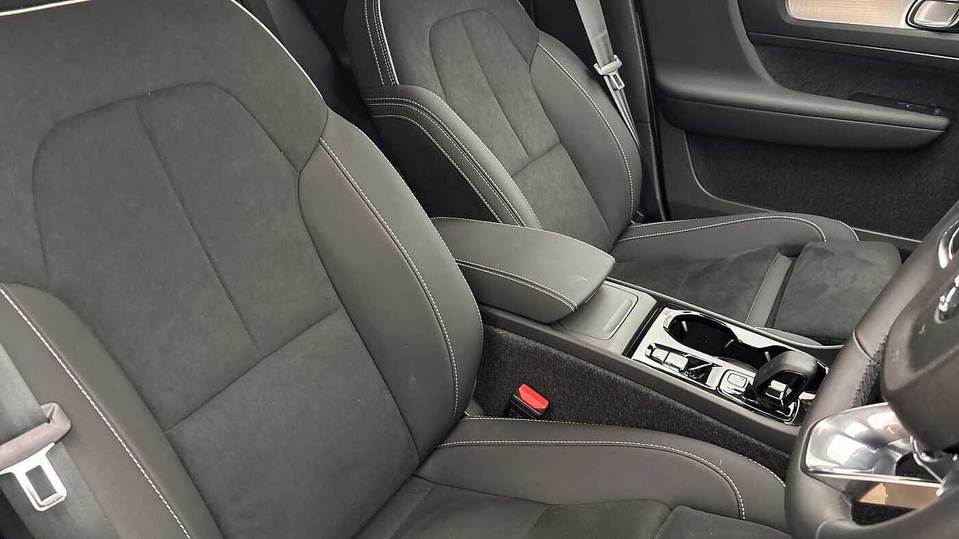 Used Volvo XC40 for sale - 77237616: Photo 28