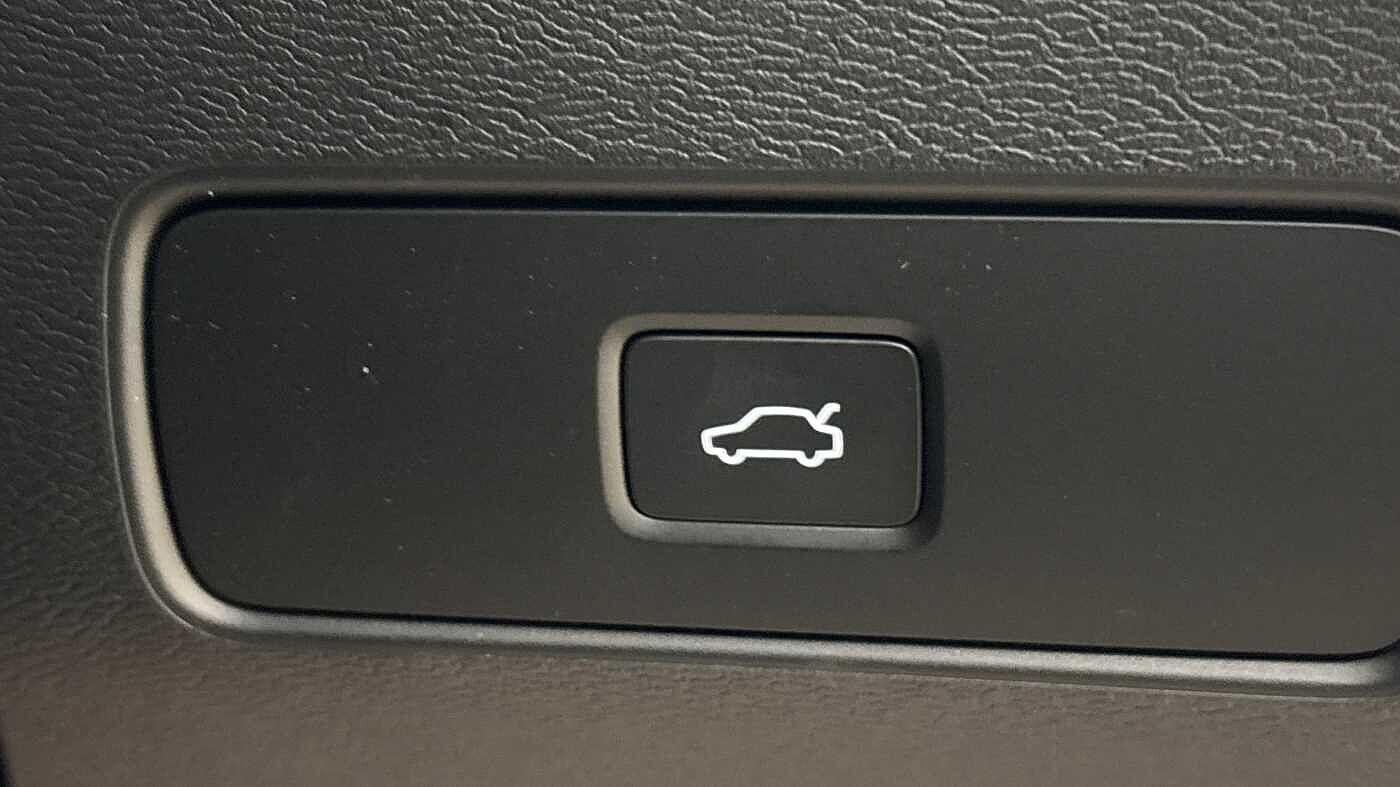 Used Volvo XC40 for sale - 77237616: Photo 29