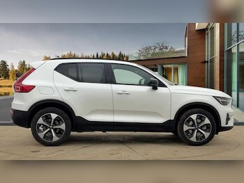 Used Volvo XC40 2025 for sale - 77237616: Photo