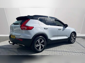 Used Volvo XC40 2019 for sale - 79316557: Photo