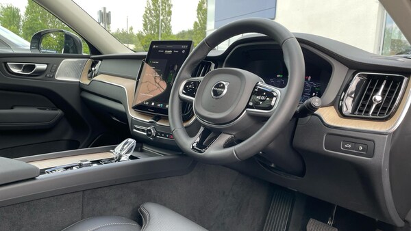 Used Volvo XC60 2025 for sale - 75291394: Photo 43