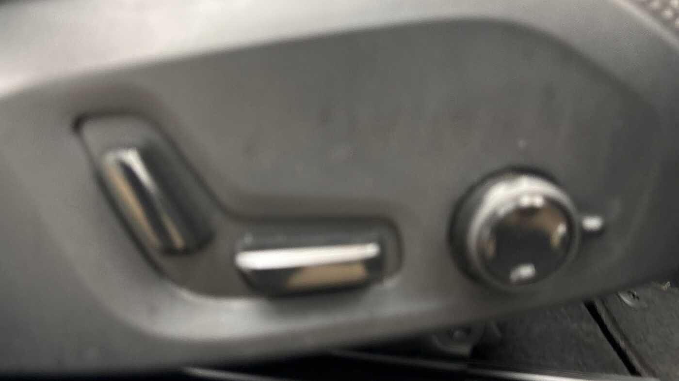 Used Volvo XC60 2025 for sale - 76499491: Photo 28