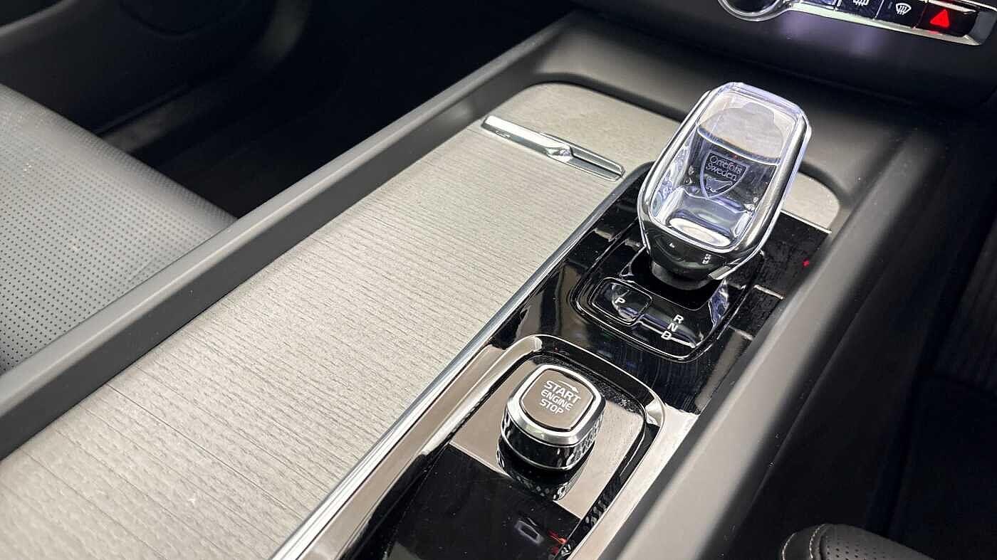 Used Volvo XC60 2025 for sale - 76499491: Photo 32