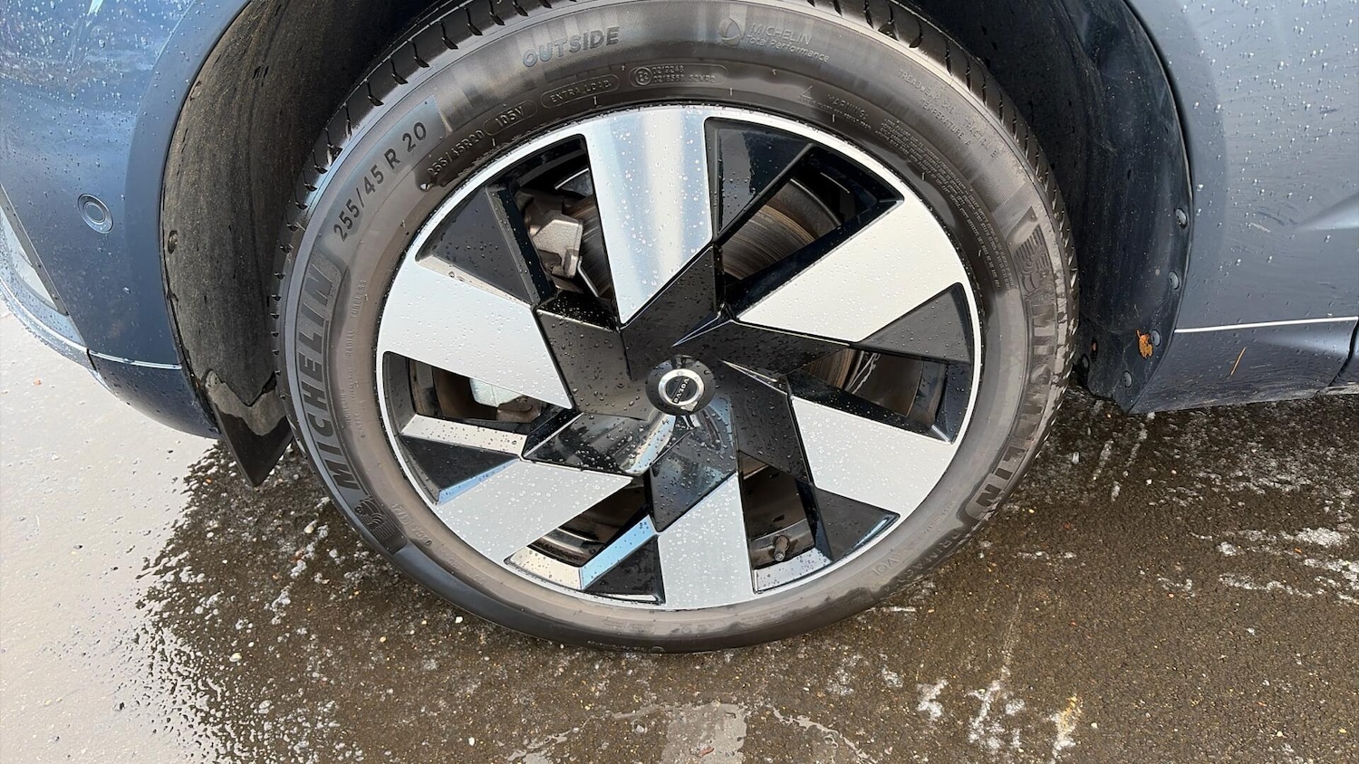 Used Volvo XC60 2025 for sale - 76499491: Photo 48